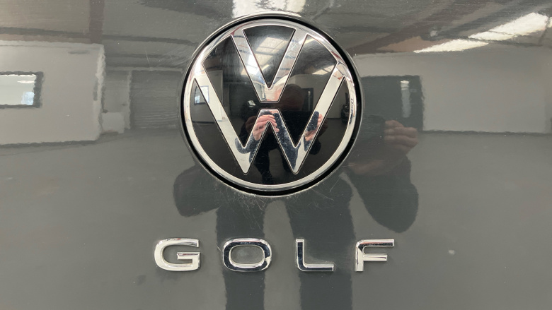 Volkswagen Golf 1.5 TSI 150 Life 5dr Petrol Hatchback